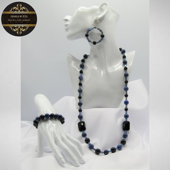 BLUE & BLACK Beaded Jewelry Set - Picture 1 of 5